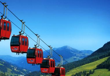 Saalbach a kabinková lanovka