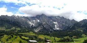 Rakouský region Saalbach s okolními vrcholy